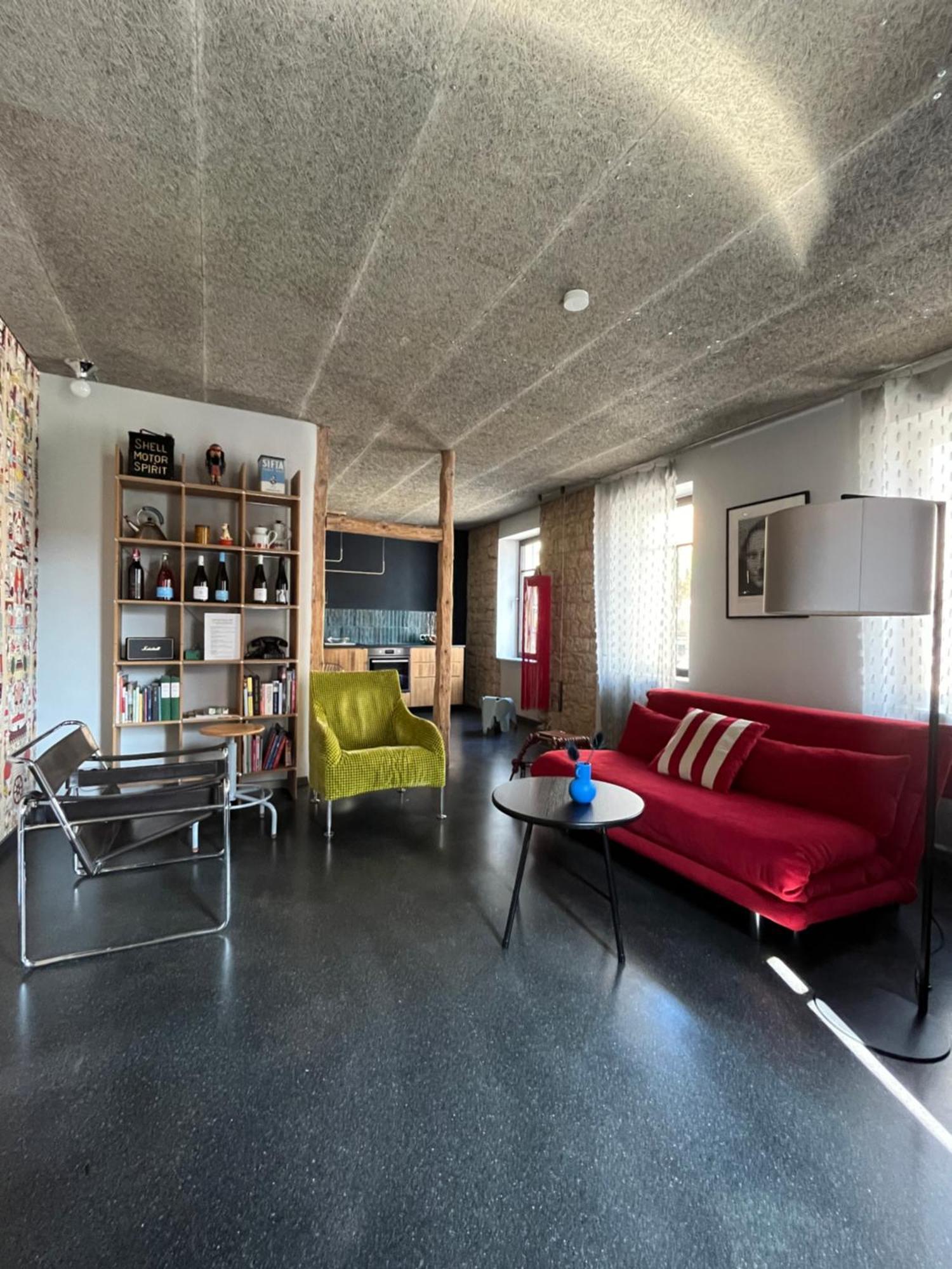 Momai 1891- Moderne Ferienwohnung マイカンマー エクステリア 写真